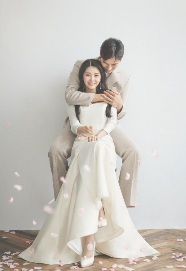 Chụp ảnh couple ngoại cảnh tại Hà Nội ở những địa chỉ nào uy tín