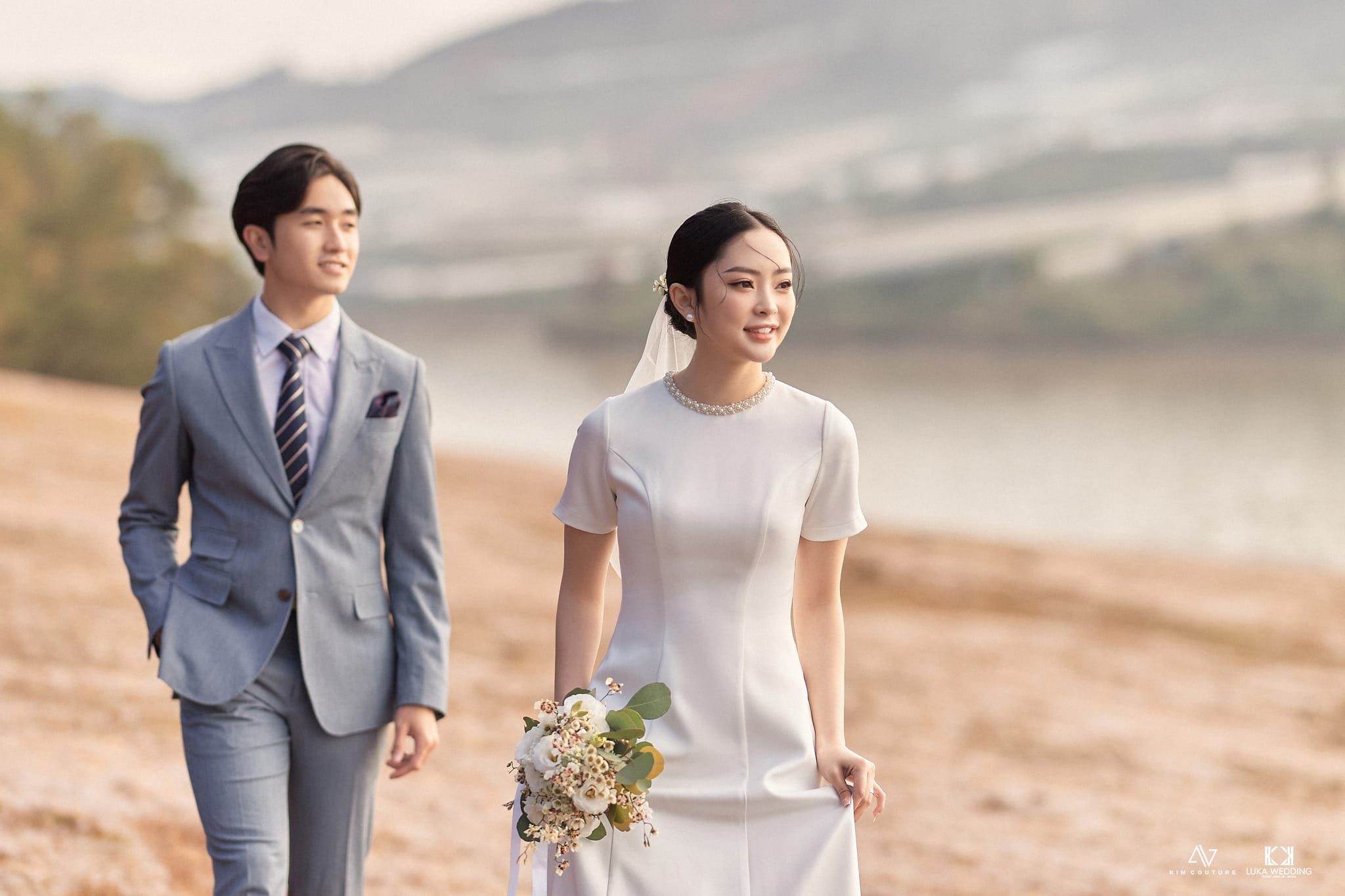 Kinh nghiệm chụp ảnh cưới ngoại cảnh cần lưu ý những gì vào tháng 8/2025