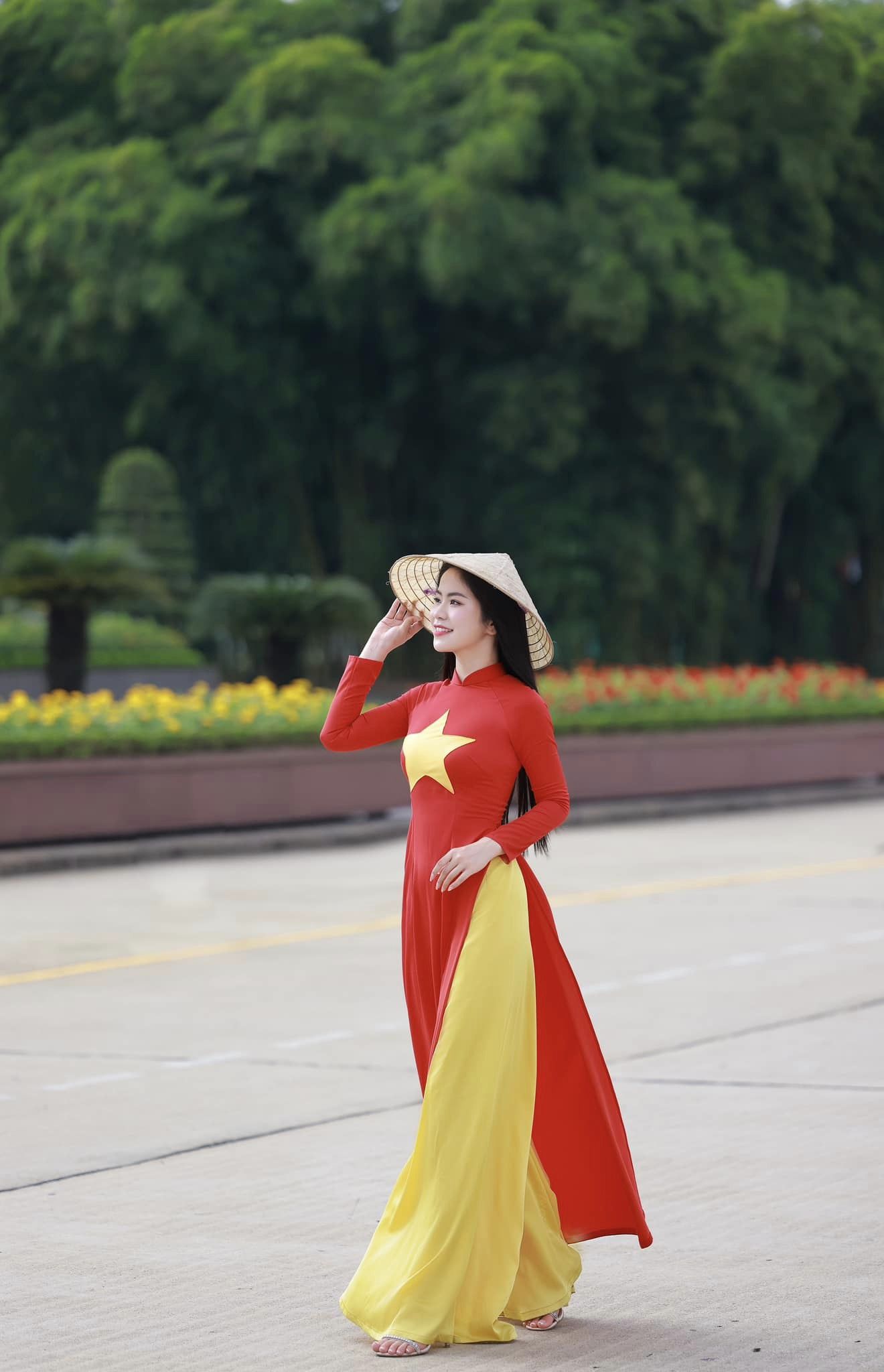 Tìm kiếm studio chụp ảnh áo dài cho dịp lễ Quốc khánh 2/9 tại Đà Nẵng