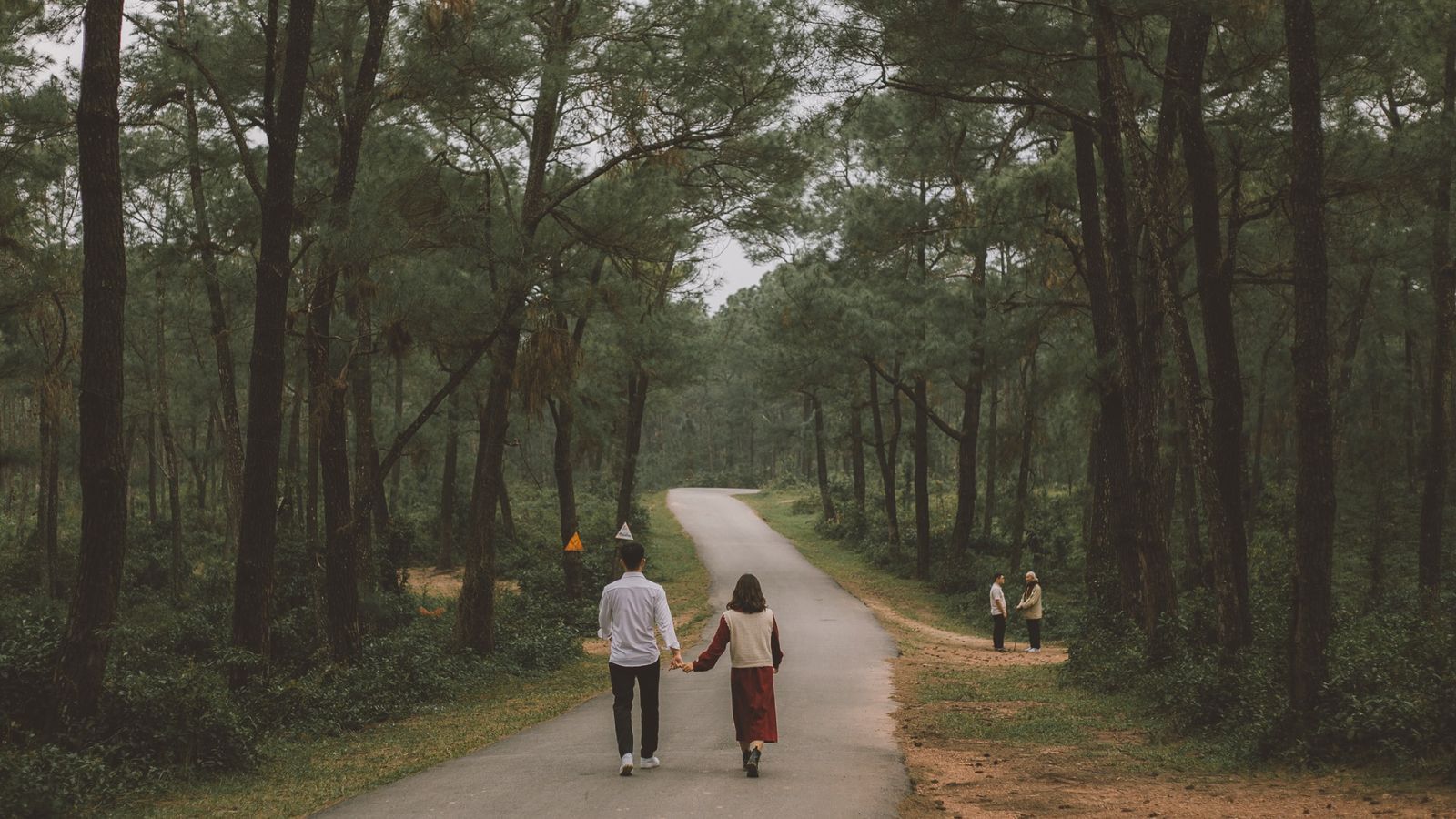 Trào lưu chụp hình cầu hôn tại Đà Nẵng thu hút các cặp đôi trẻ