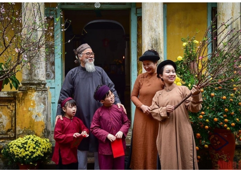 Báo giá chụp hình gia đình Tết 2026 tại TP.HCM mới nhất & chi tiết Báo giá chụp hình gia đình Tết 2026 tại TP.HCM mới nhất & chi tiết