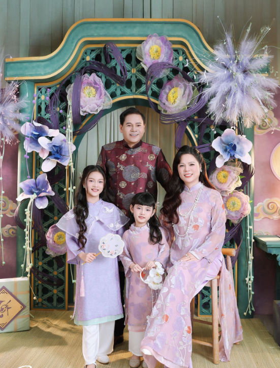 Báo giá chụp hình gia đình Tết 2026 tại TP.HCM mới nhất & chi tiết Báo giá chụp hình gia đình Tết 2026 tại TP.HCM mới nhất & chi tiết