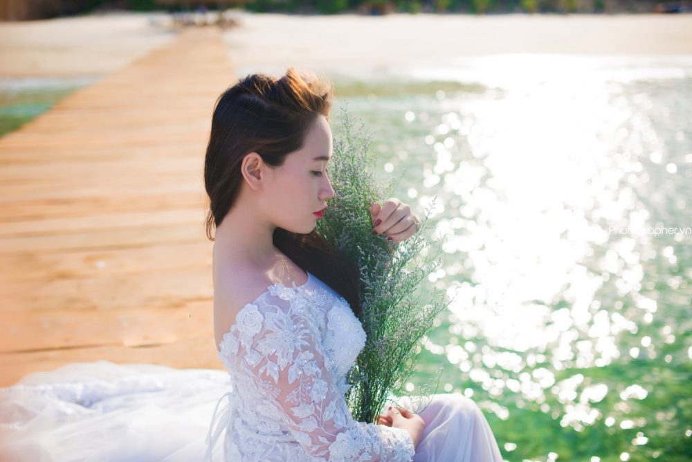 Kinh nghiệm chụp ảnh chân dung ngoại cảnh cho người không biết tạo dáng