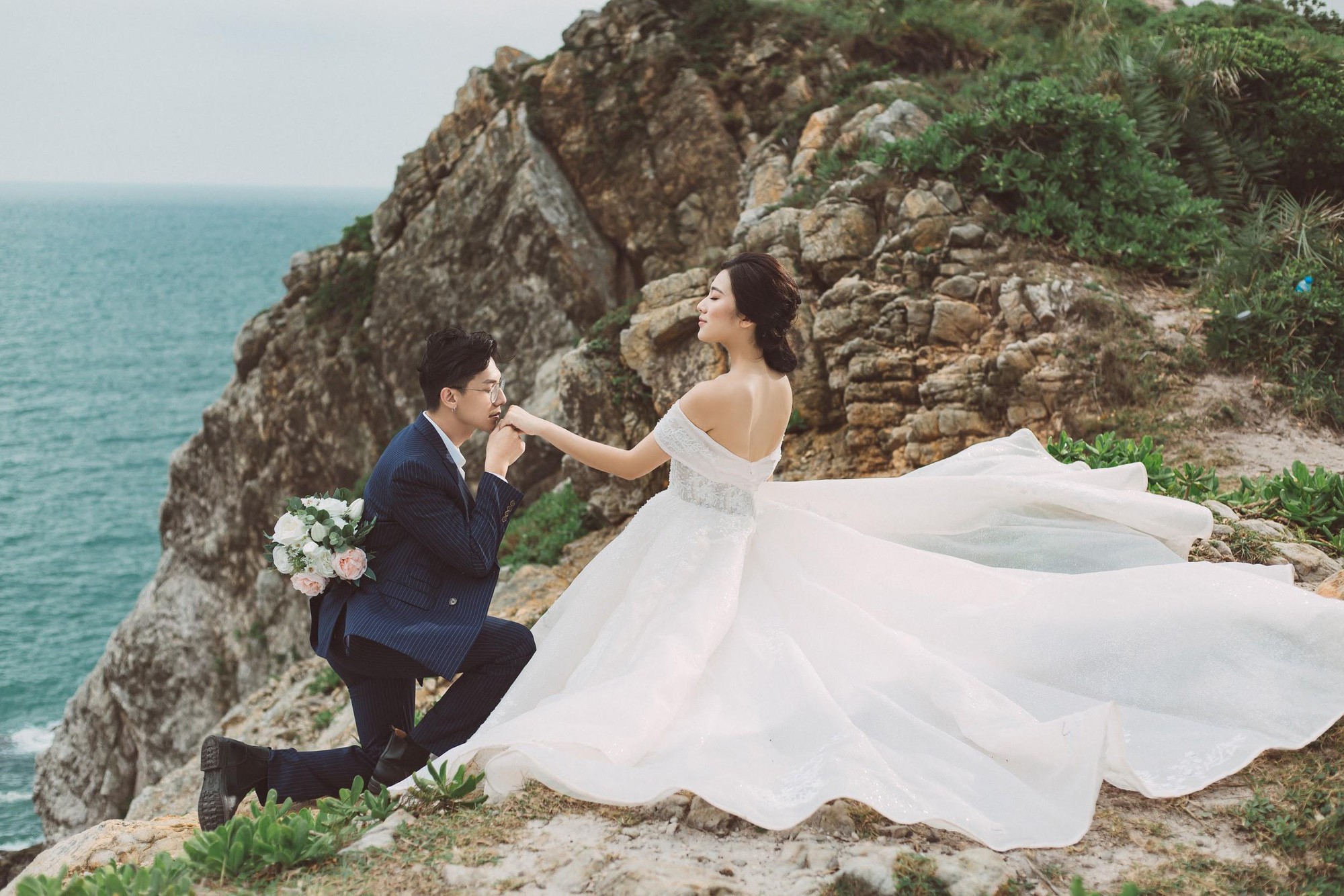 Combo du lịch Phú Quốc kết hợp chụp ảnh cưới trọn gói: Khám phá nét đẹp của tình yêu và hòn đảo ngọc