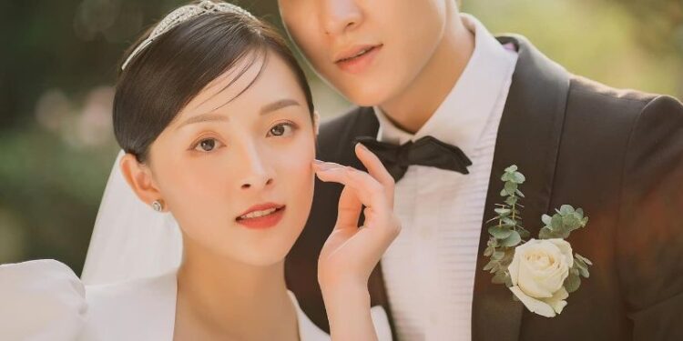 chân dung cô dâu chú rể
