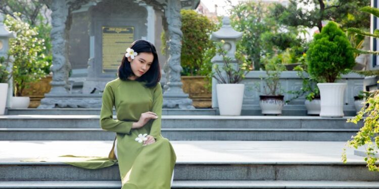 Lavender Studio - nơi cho thuê và chụp ảnh Tết với áo dài ở Huế cực đẹp