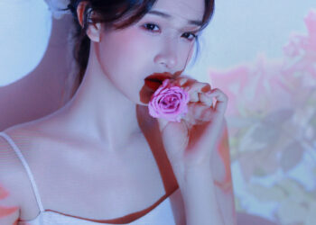 10 cách tạo dáng chụp ảnh nghệ thuật đẹp không thể bỏ qua