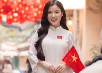 Tìm kiếm studio chụp ảnh áo dài cho dịp lễ Quốc khánh 2/9 tại Đà Nẵng