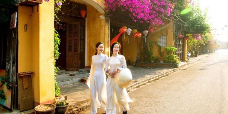 Các địa điểm check-in chụp ảnh du lịch tại Hội An mới nhất 10/2025