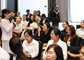 Dịch vụ chụp hình sự kiện doanh nghiệp tại Đà Nẵng – Trọn gói